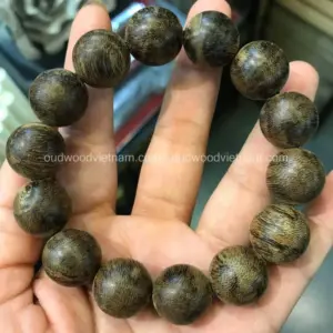 越南沉香珠手鍊 4
