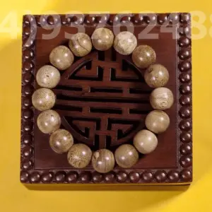 越南沉香珠手鍊20顆